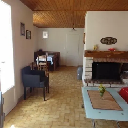 House Jolie Maison Vendenne Sans Vis A Vis