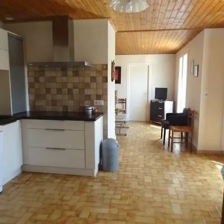 House Jolie Maison Vendenne Sans Vis A Vis بيت للعطل